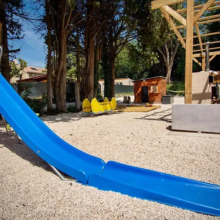 شقة Moderne A Avec Piscine Partagee